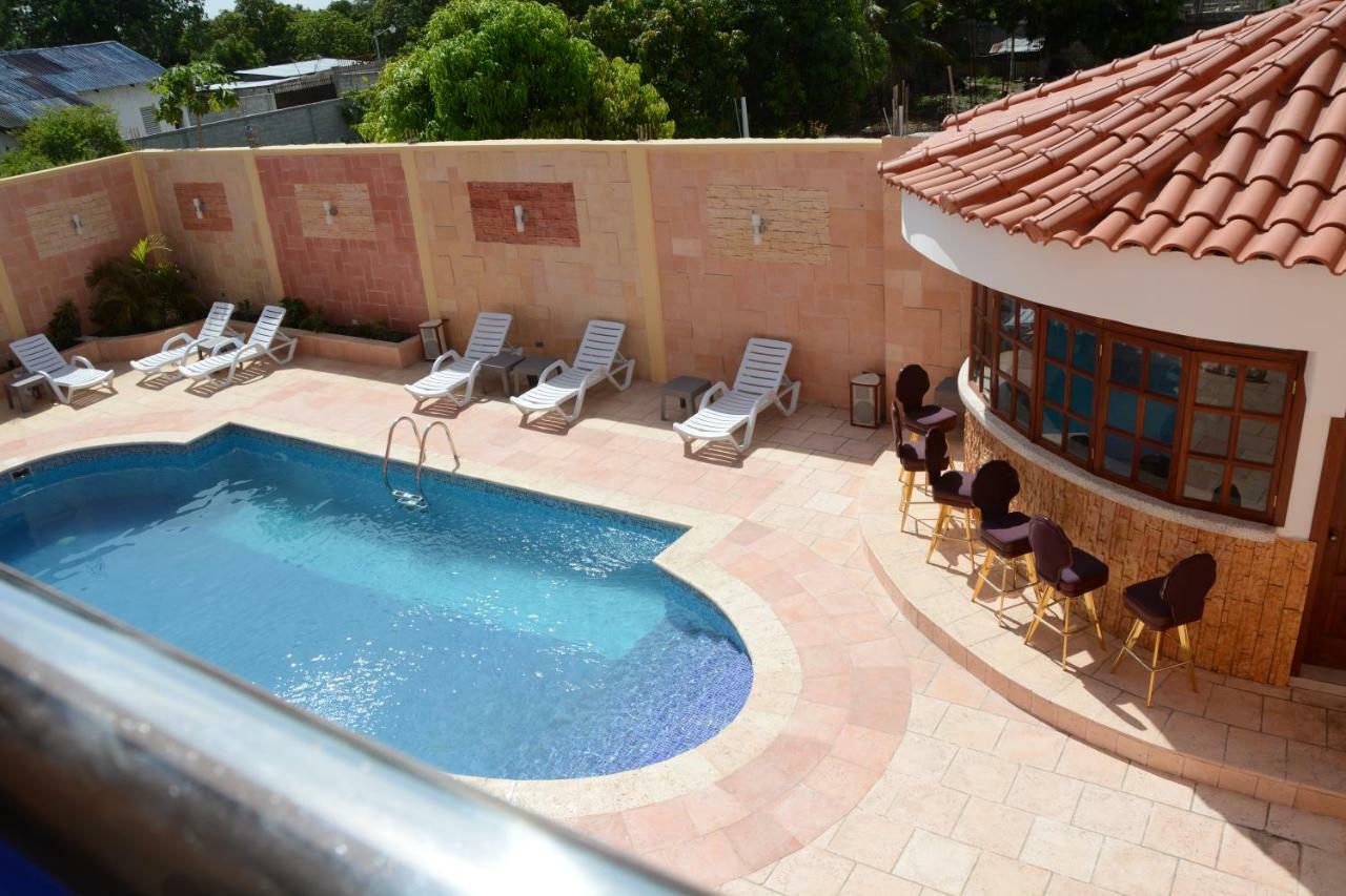Hotel Tabarre 'S Palace Port-au-Prince Exterior photo